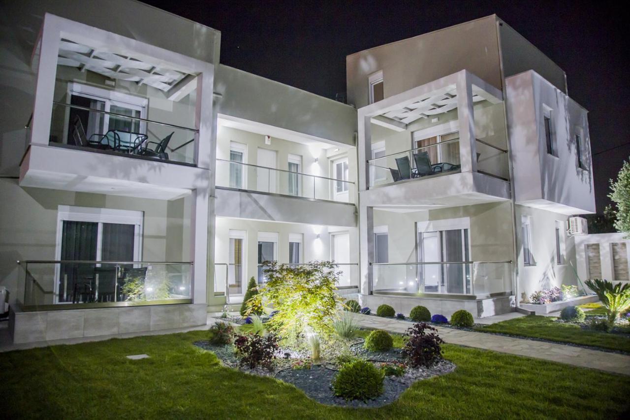 Armonia Resort Ofrínion Exterior foto
