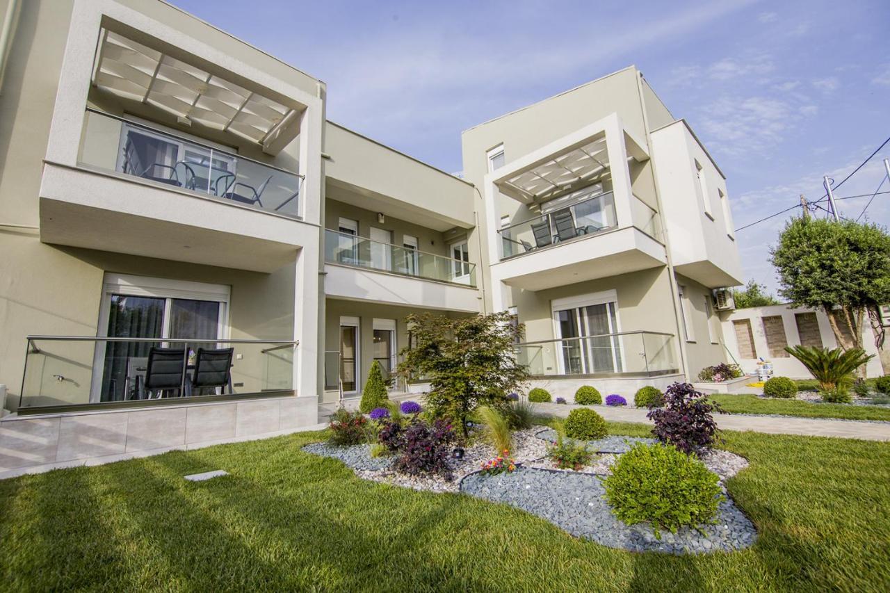 Armonia Resort Ofrínion Exterior foto
