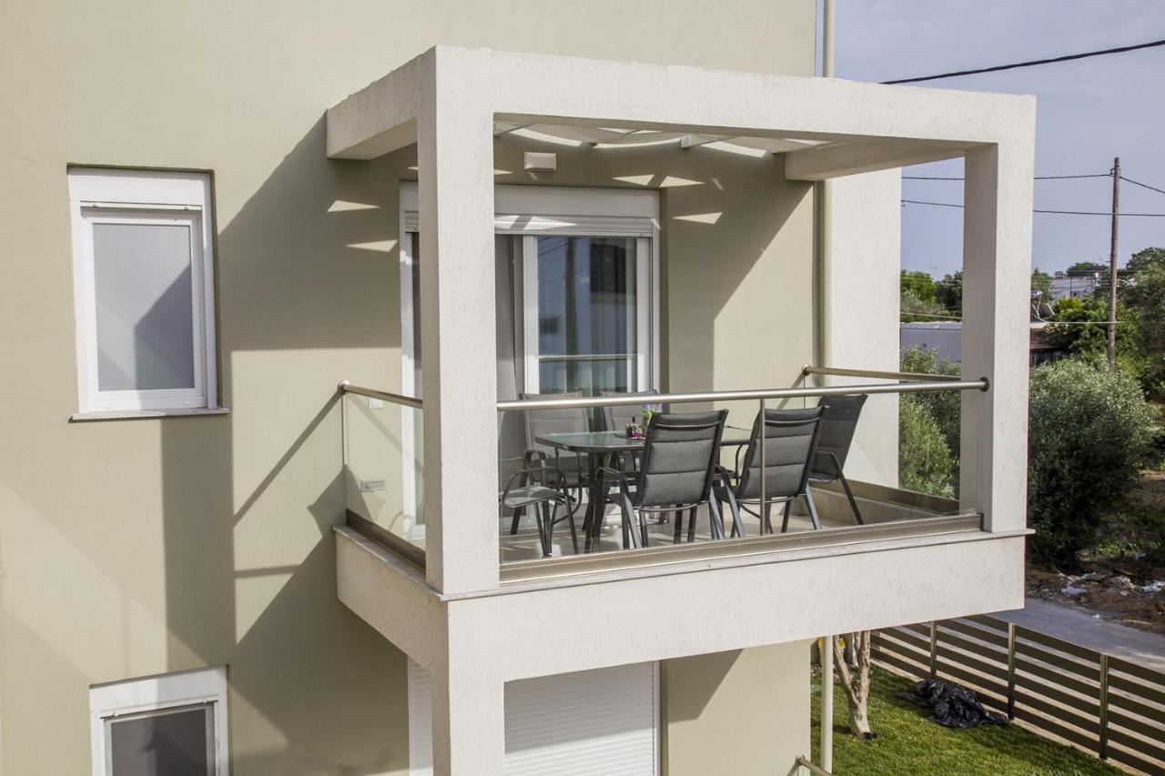 Armonia Resort Ofrínion Exterior foto